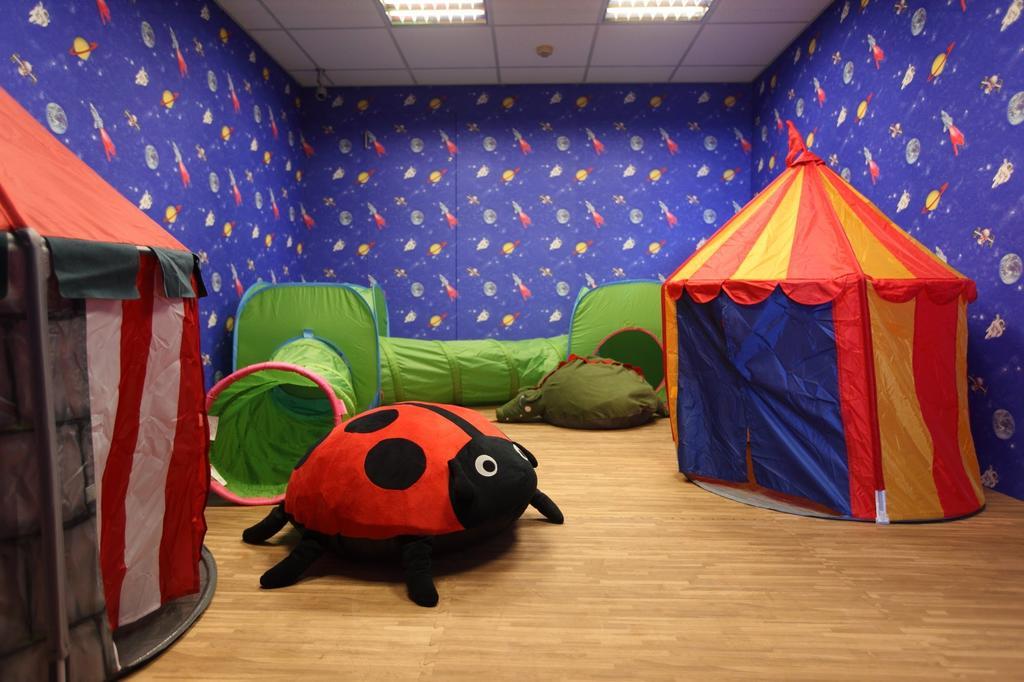 Chateau De Chine Hotel Hualien Eksteriør billede The children's playroom